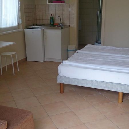 Отель Balaton Eldorado Camping Бадачоньтёрдемиц Экстерьер фото