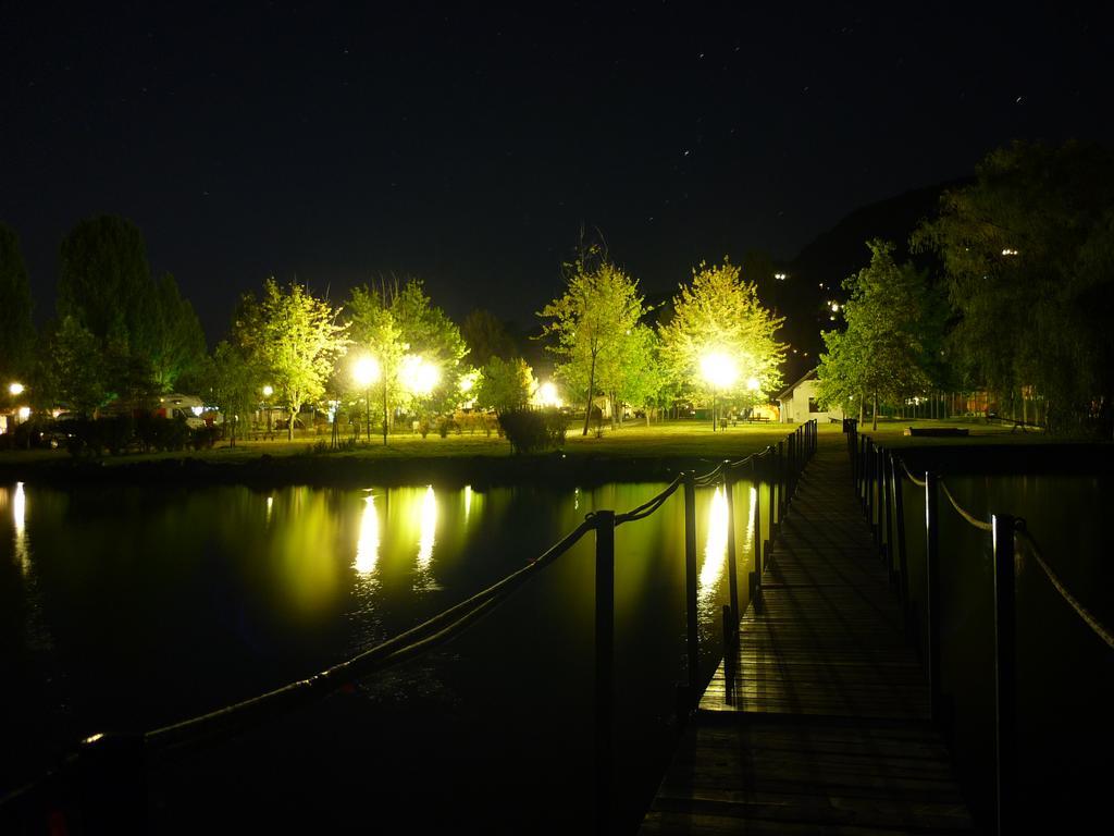 Отель Balaton Eldorado Camping Бадачоньтёрдемиц Экстерьер фото